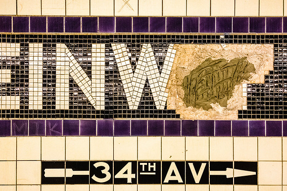 Steinway Station