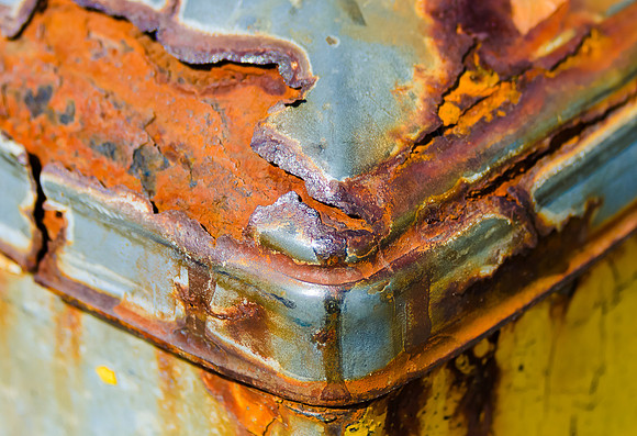 2011-04-6834